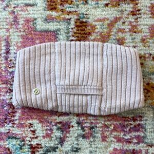 Lululemon headband with pony tail hole